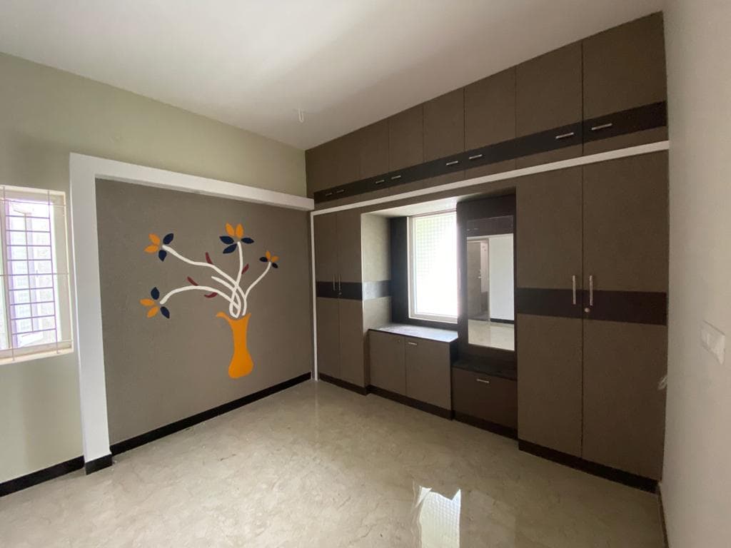 Mr. Santhosh's Residence, Erode